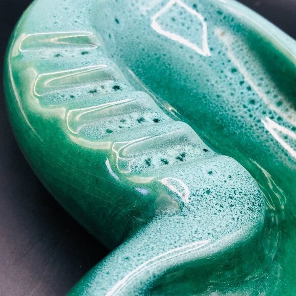 Beauceware Oversized Kelly Green Amoeba Ceramic Ashtray, Beauce Pottery #809 - Picture 5 of 14